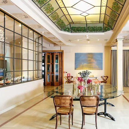 Отель Palazzo Belvedere Монтекатини-Терме
